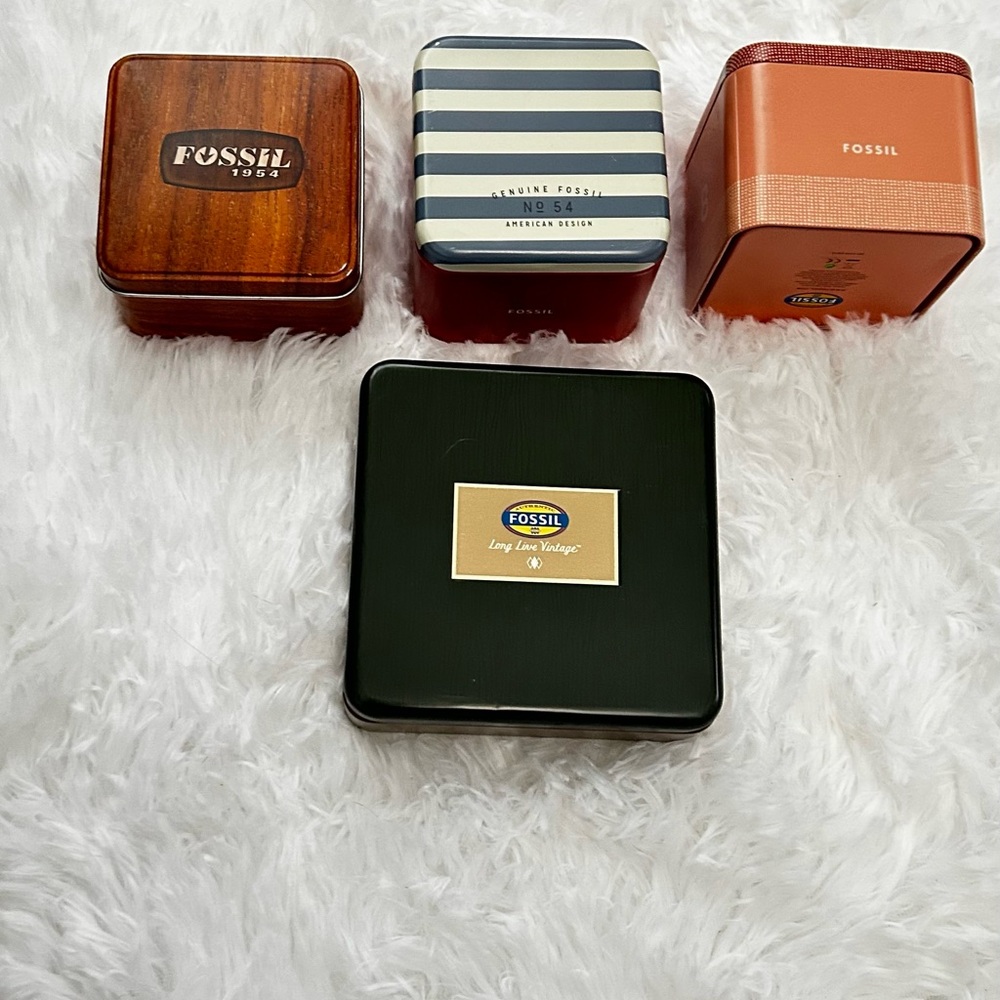 Fossil Tins